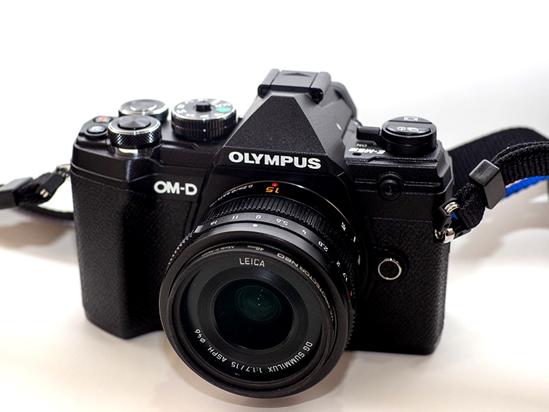 olympus-E-M5mark3-front-view